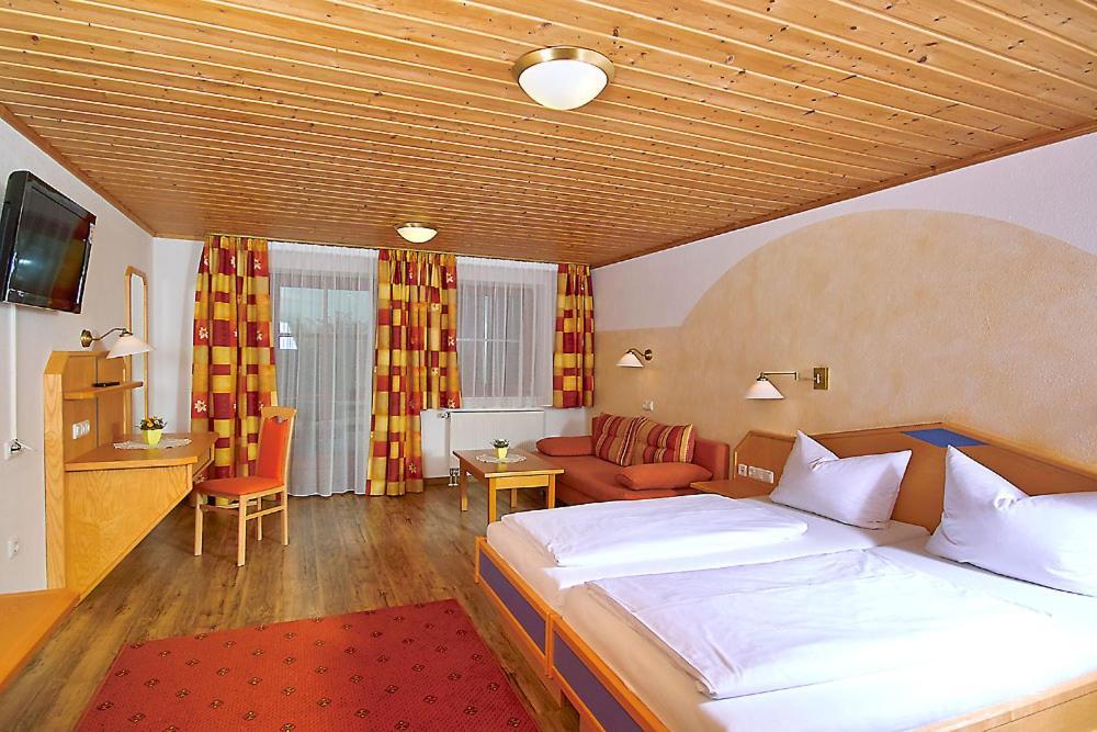 Landhotel Wiesbauer Fussen Bagian luar foto
